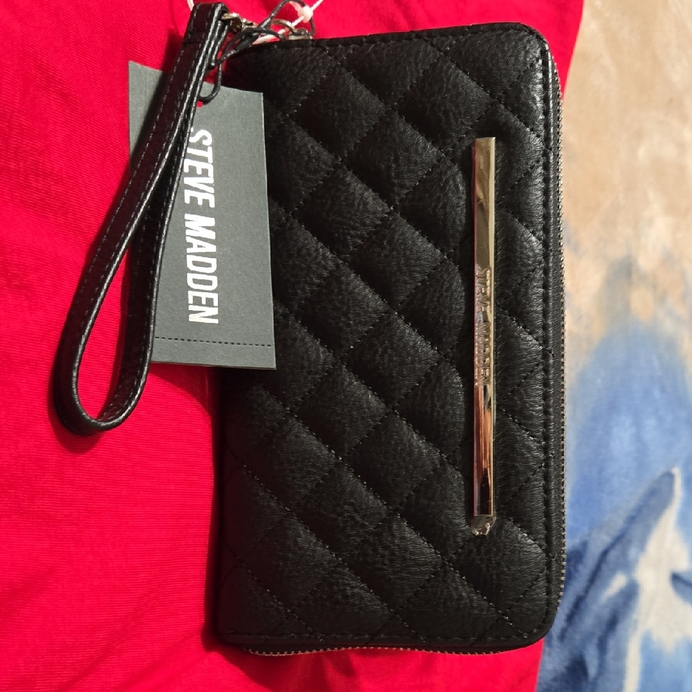 Steve Madden Black Quilted Clutch